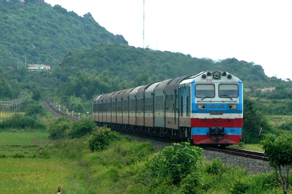 Đường sắt “khát vốn” đầu tư cho hạ tầng