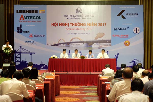 Thiếu cảng nước sâu là rào cản phát triển kinh tế biển